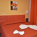 Moonlight Hotel&Suites