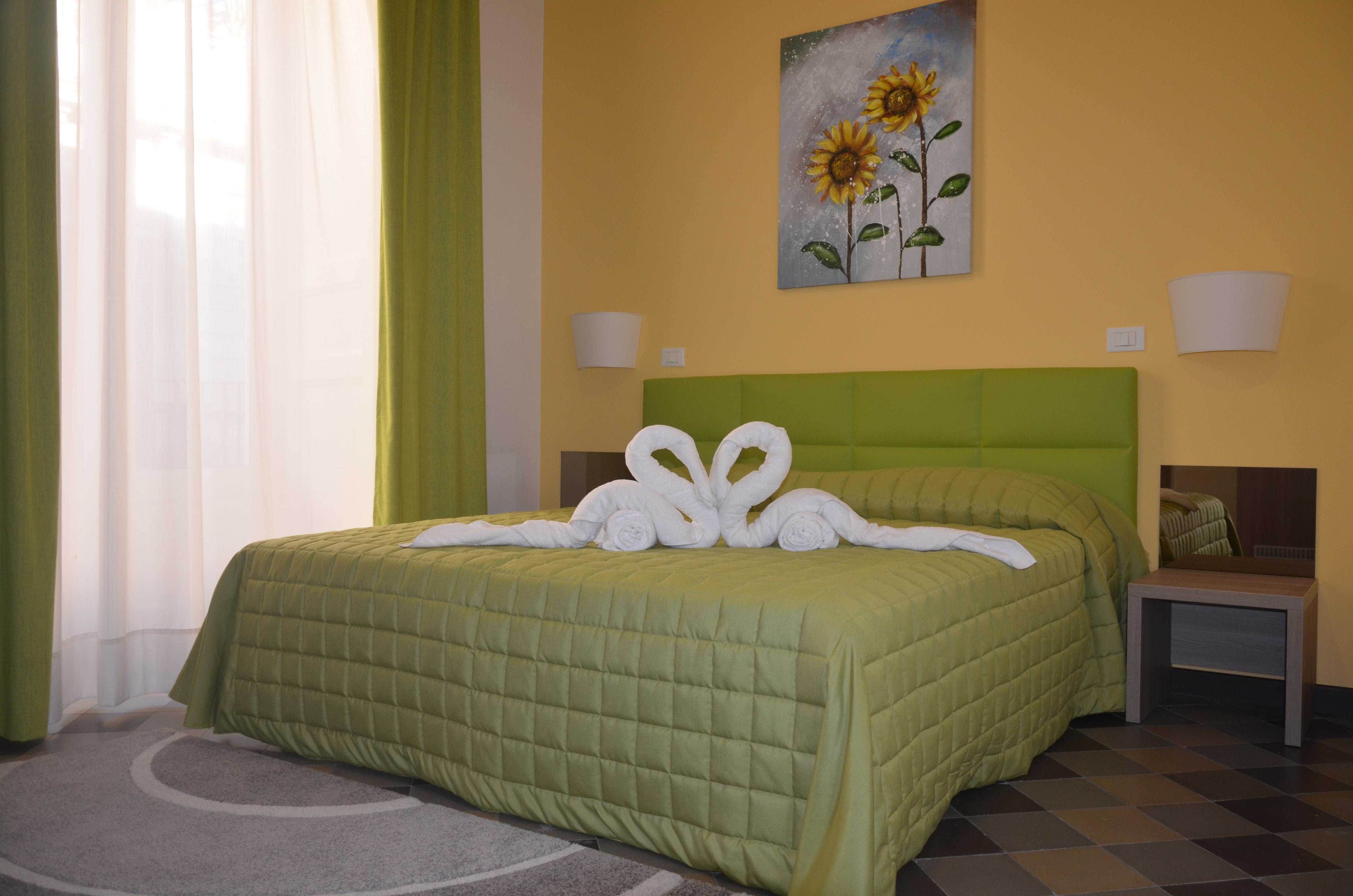 Moonlight Hotel&suites 3*