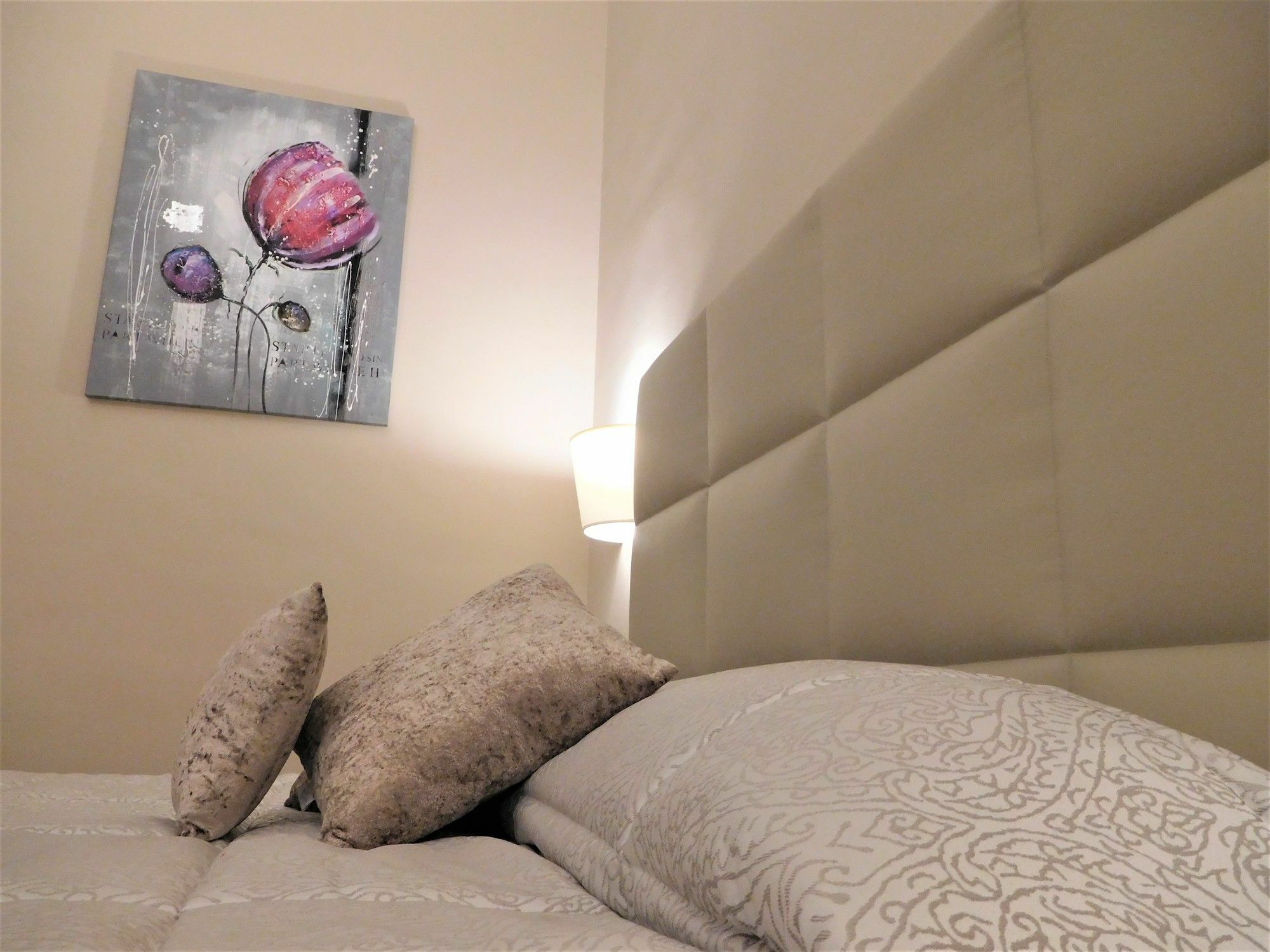 Moonlight Hotel&suites Hotel 3*